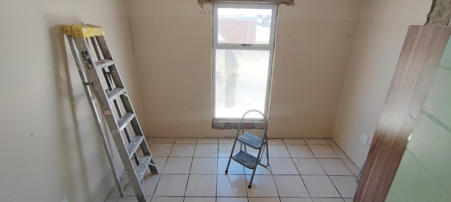 5 Bedroom Property for Sale in Franskraal Western Cape